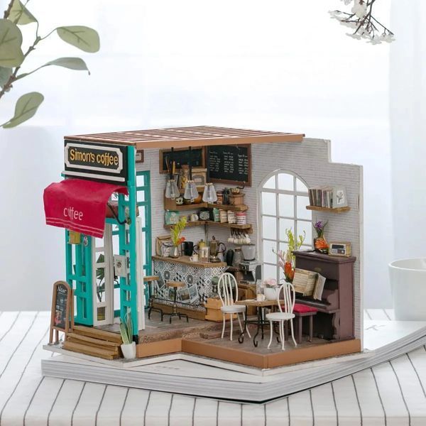 Конструктор 3D міні-будинок Robotime Rolife Simon&rsquo;s Coffee DG109 DG109 фото