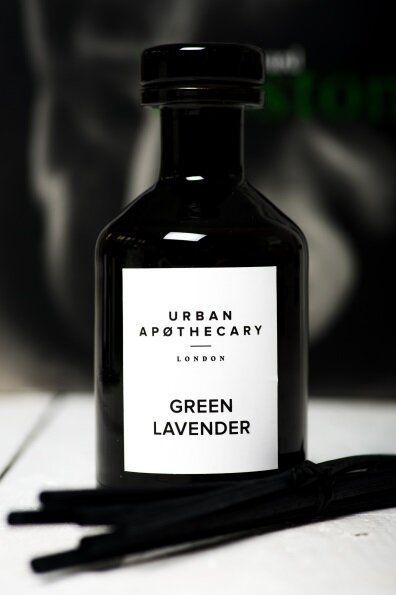 Аромадиффузор для дома с ароматами лаванды, мяты и зелени Urban apothecary Green lavender 200 мл UALWGLD200 фото